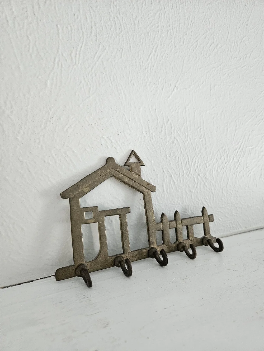 Vintage Brass House Shaped Wall Mounted Key/Accessory Holder Rack